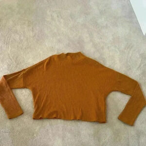 GARAGE  knit mustard cropped sweater